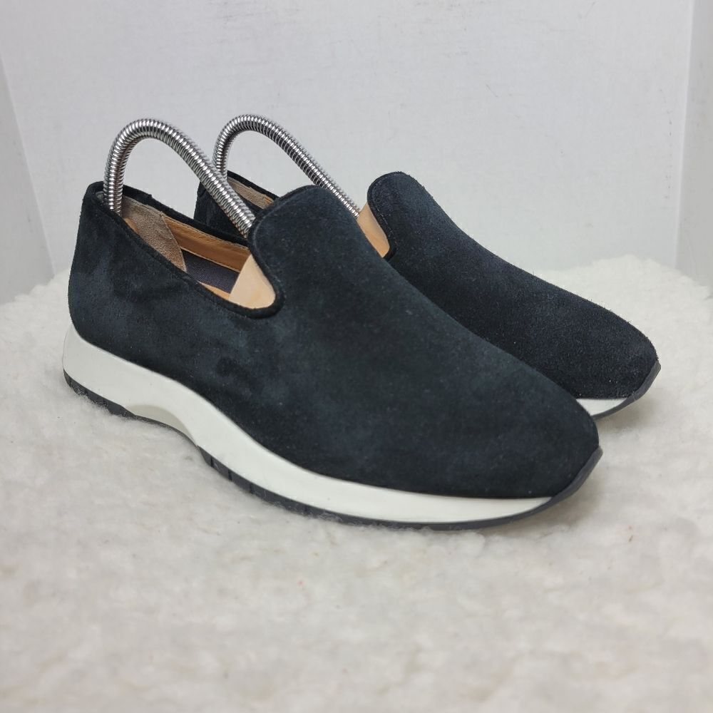 Aquatalia Karsyn Womens Sneaker Size 9.5 Black Suede Weatherproof Slip On Shoes
